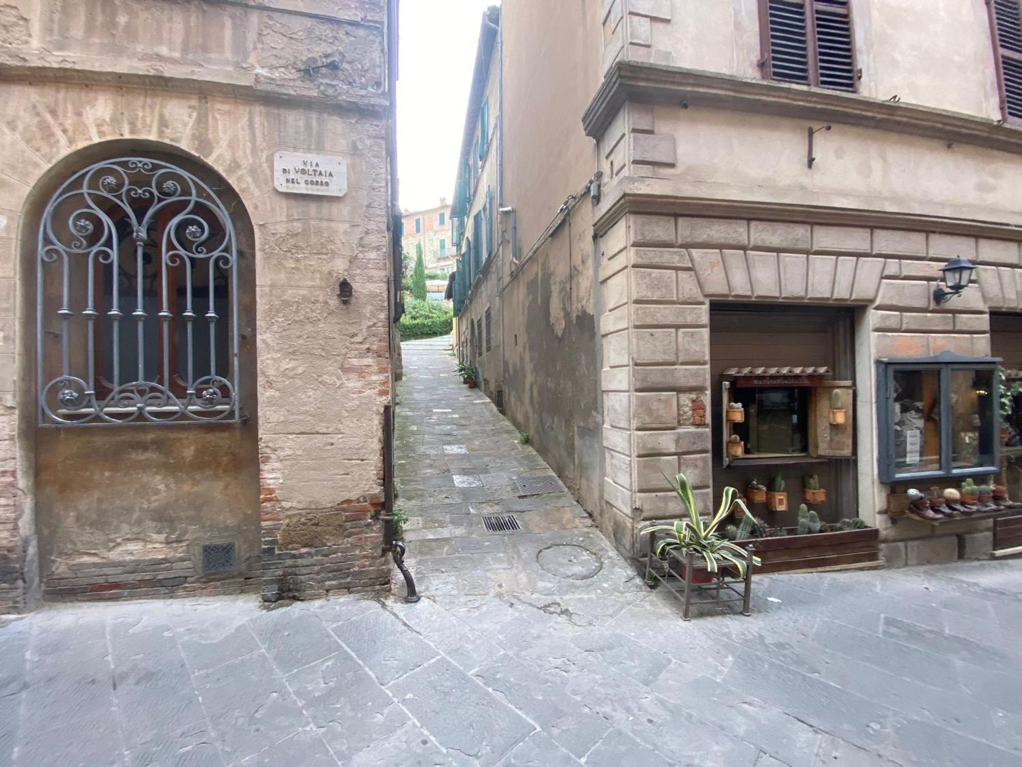 Lastamperia19 Camere-Rooms Montepulciano Stazione Exteriér fotografie